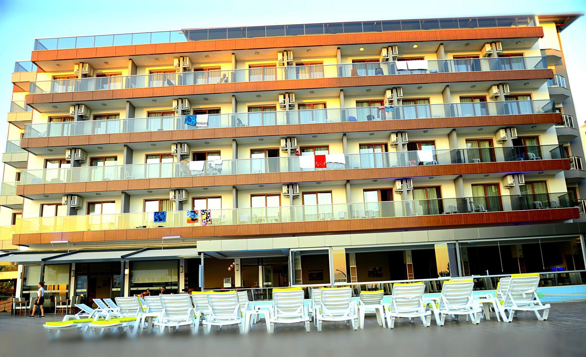 Comfort Ada Class Hotel Kusadası Kültér fotó